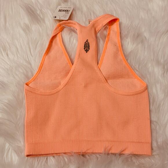 NWT FP Movement Free Throw Crop Top - Picture 4 of 5
